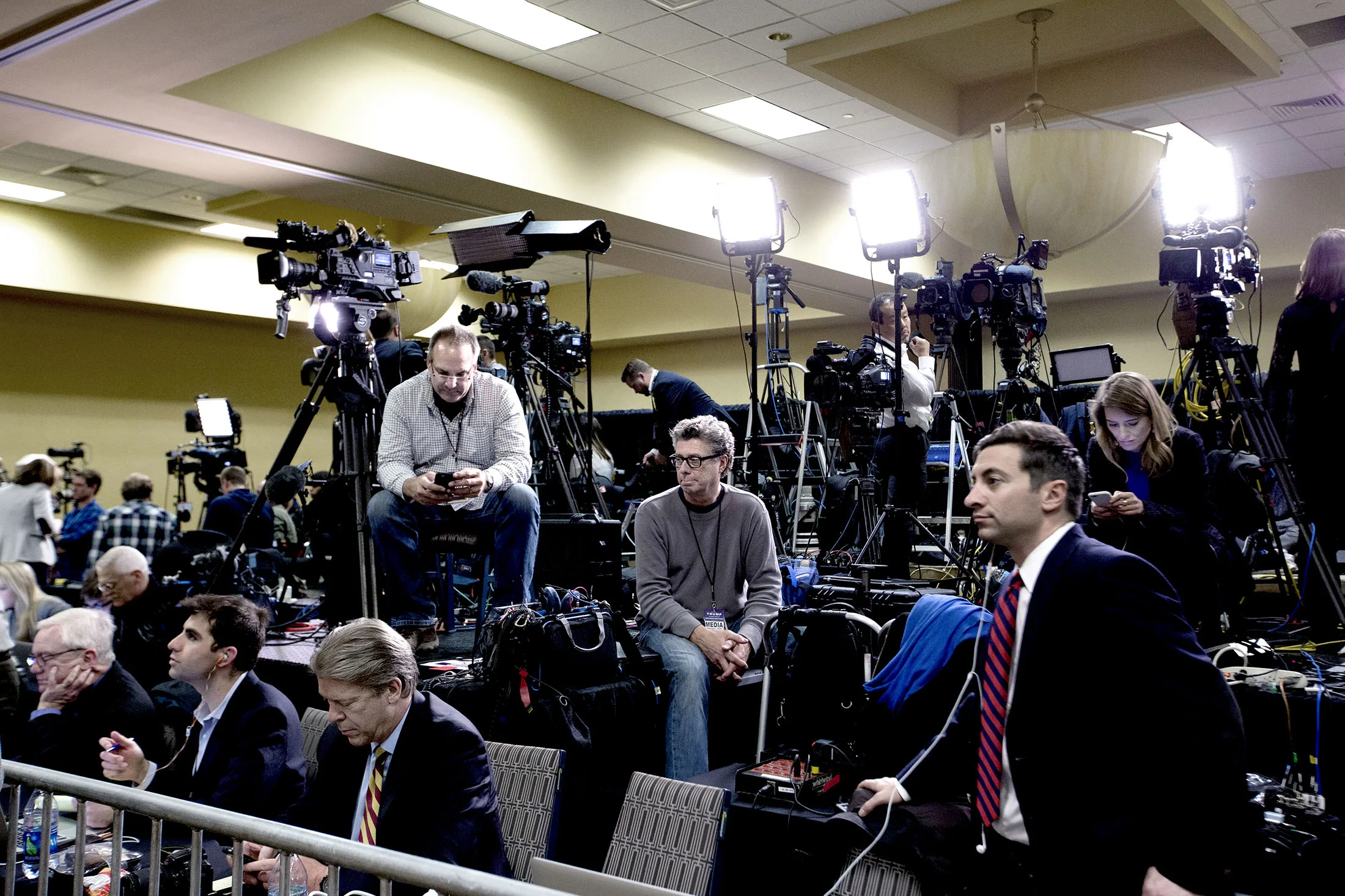 Media väntar på Donald Trumps valvaka väntar på att valresultaten ska komma in. West Des Moines, Iowa. 1 februari, 2016. Foto: Thomas Nilsson