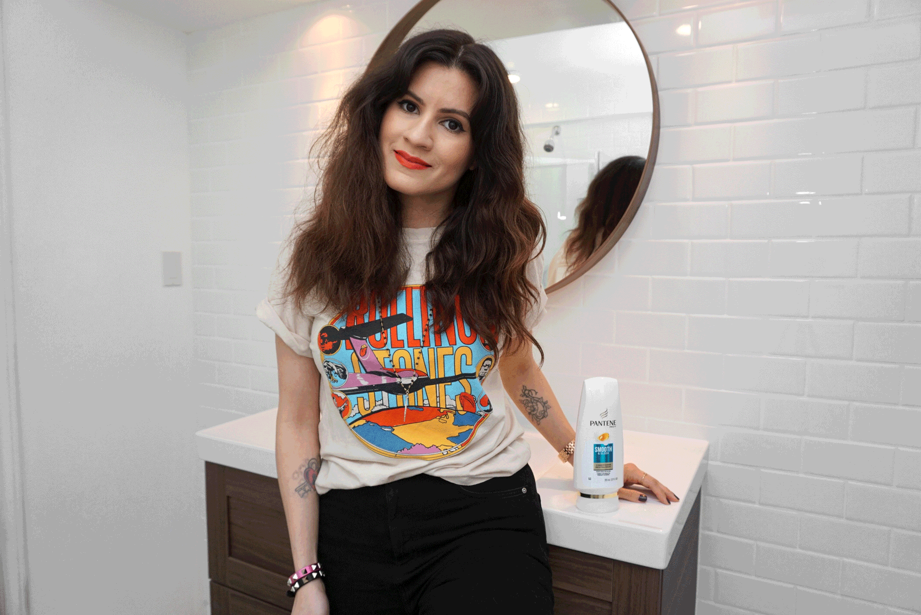 woahstyle.com - this is what happens when you don't use conditioner.gif