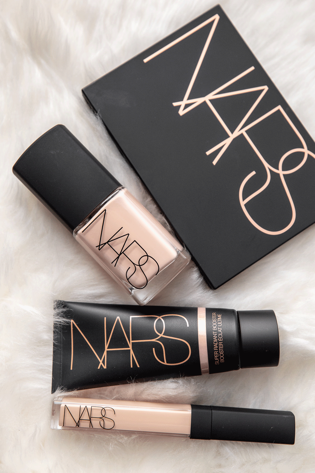 WOAHSTYLE.COM---NARS-Skin-Deep-eyeshadow-palette,-Super-Radiant-Booster-in-Isola-Rossa,-Radiant-Creamy-Concealer-in-Cafe-Au-Lait,-Sheer-Glow-Foundation.gif