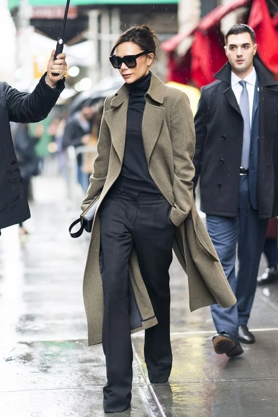 28 Of The Best Victoria Beckham Outfits 12.jpg