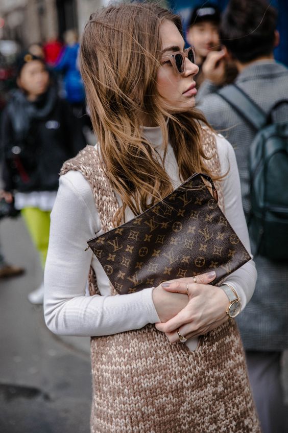 28 Louis Vuitton bag outfit ideas