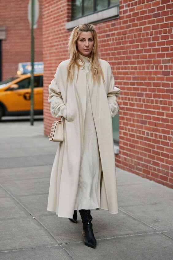 Instagram @_NathalieMartin, CLOSET ESSENTIALS Long Coats Everyone Should Have In Their Closet - winter white coats street style,  woahstyle.com 4.jpg