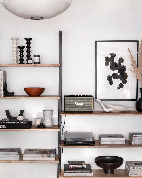 How To Create A Minimalist Bookshelf, Modern Bookcase Decorating Ideas