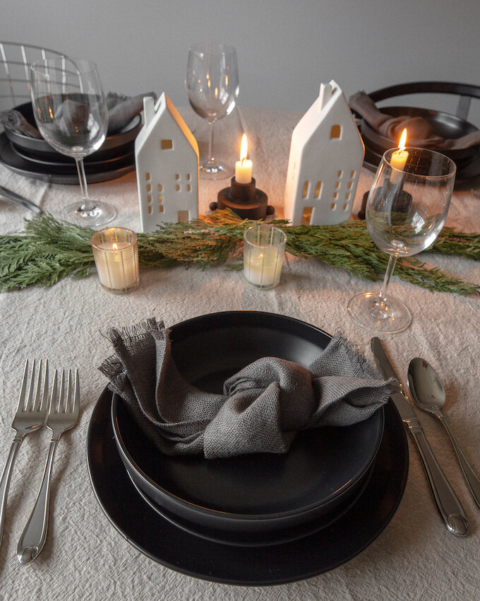 minimal scandinavian inspired holiday table setting - woahstyle.com_8337.jpg