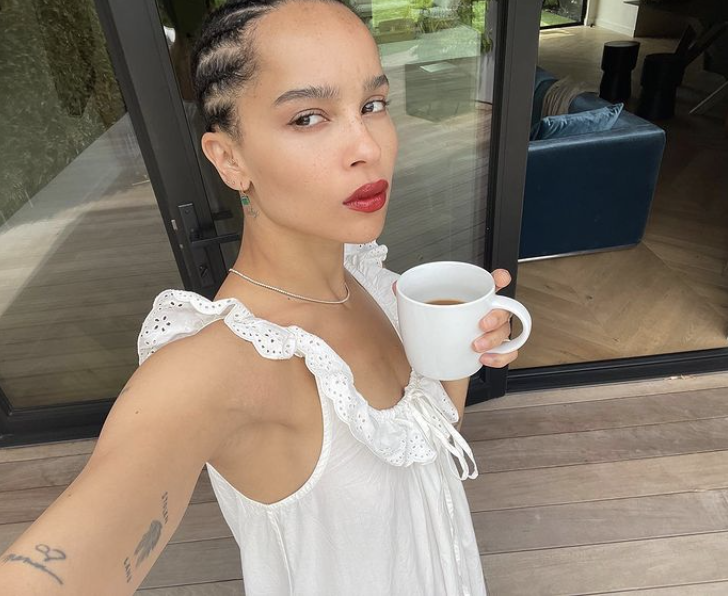 Zoë Kravitz's Best Style - woahstyle.com by nathalie martin 7.png