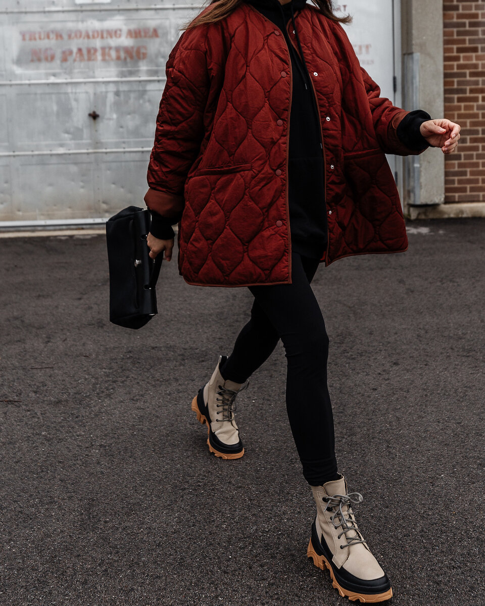 The Frankie Shop quilted Jacket Dupe, Balenciaga back logo hoodie, leggings streetstyle, hermes herbag PM, sorel brex boots, woahstyle.com by nathalie martin_4901.jpg