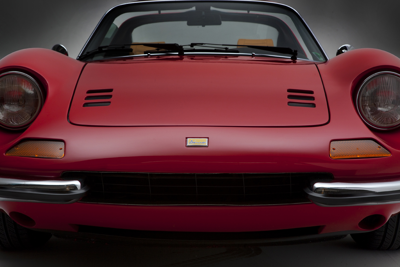 Red Deno automotive photography