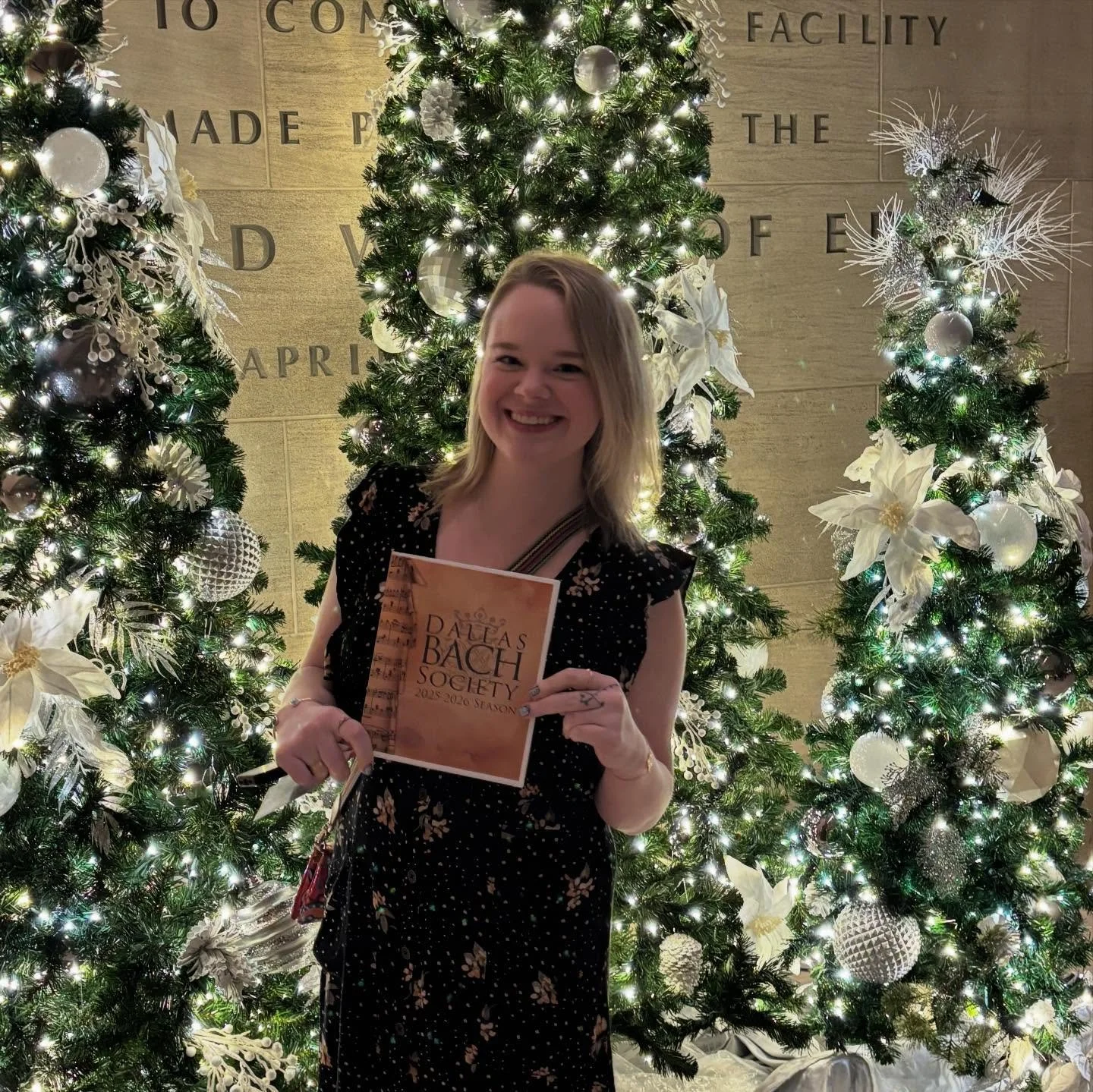 What a privilege to be here at my client Dallas Bach Society&rsquo;s annual performance of Handel&rsquo;s Messiah at Meyerson Symphony. Program design by @tenfoldcreativeco - thank you @dallasbachsociety for having me! #messiah #dallasbachsociety
