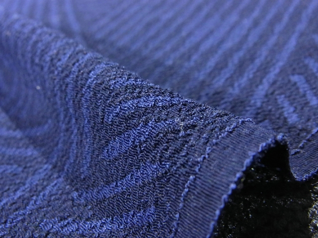  Contemporary designs utilizing the Nishijin Weave is popular amongst couture designers.