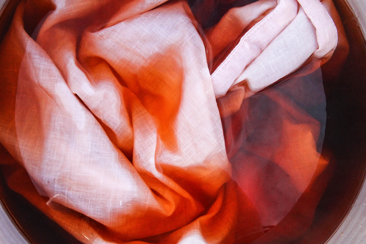 how to dye fabric pink with avocado pits