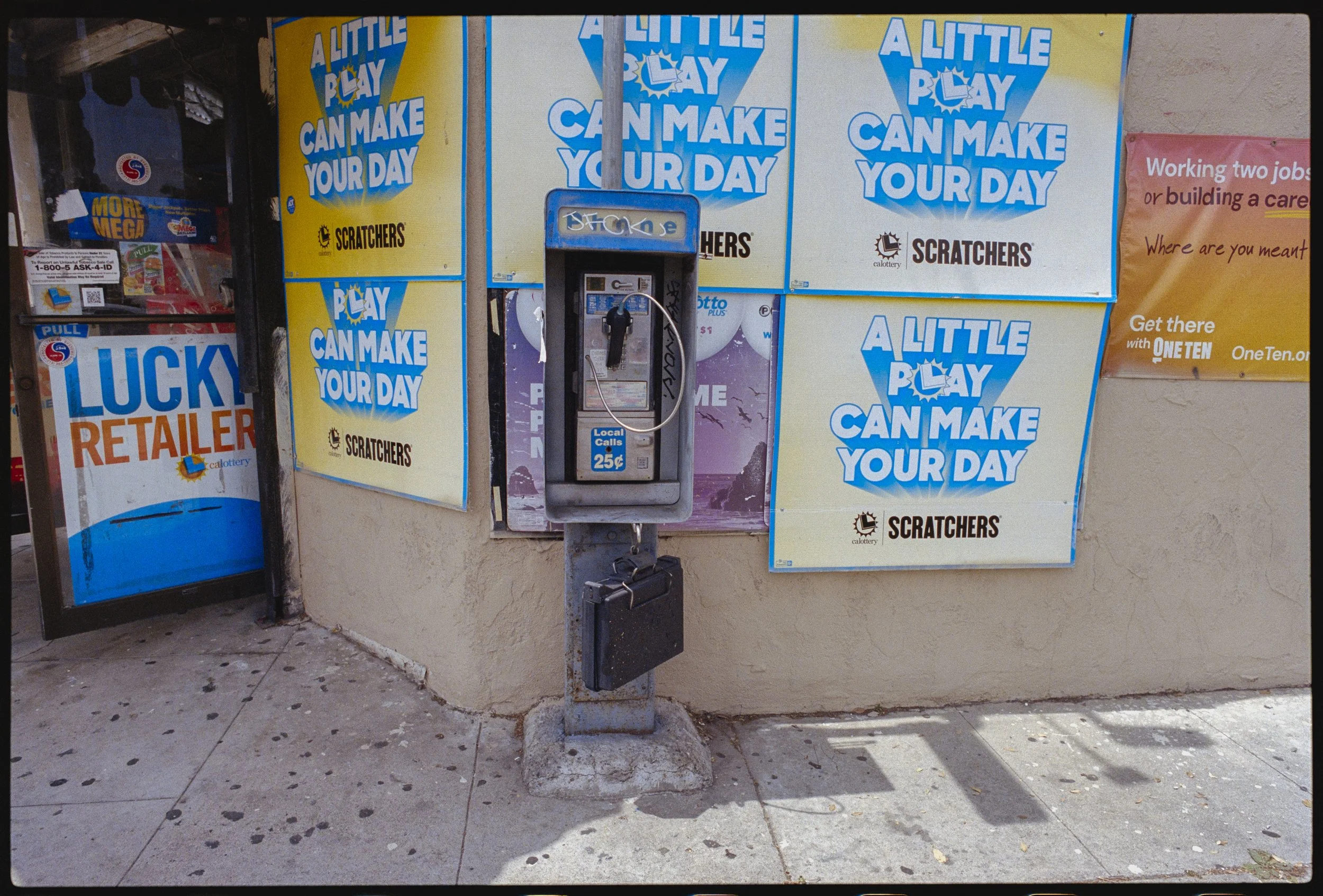 PORTRA 400 (23 of 38).jpg