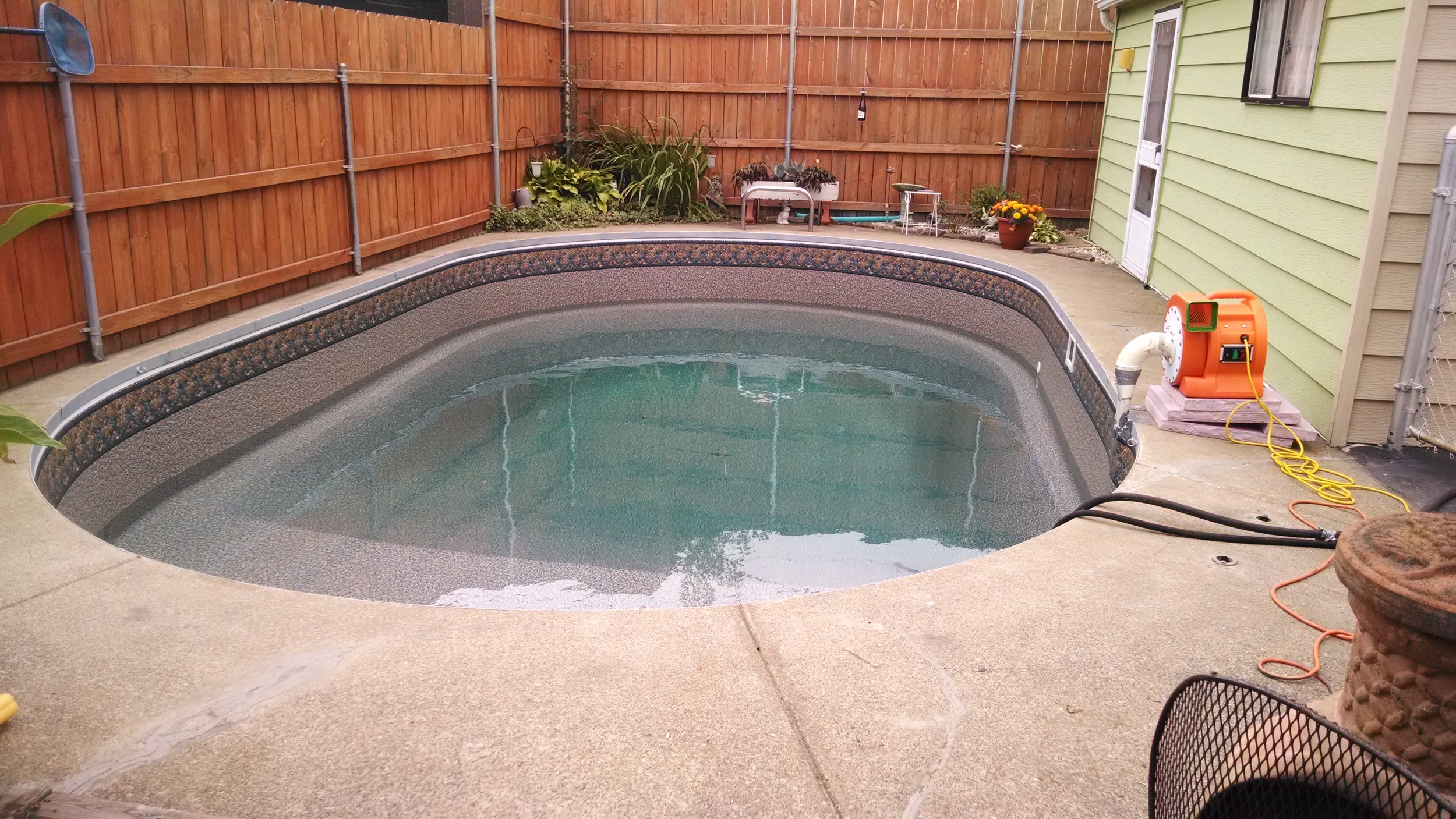 15x27 Majestic Oval Kenmore