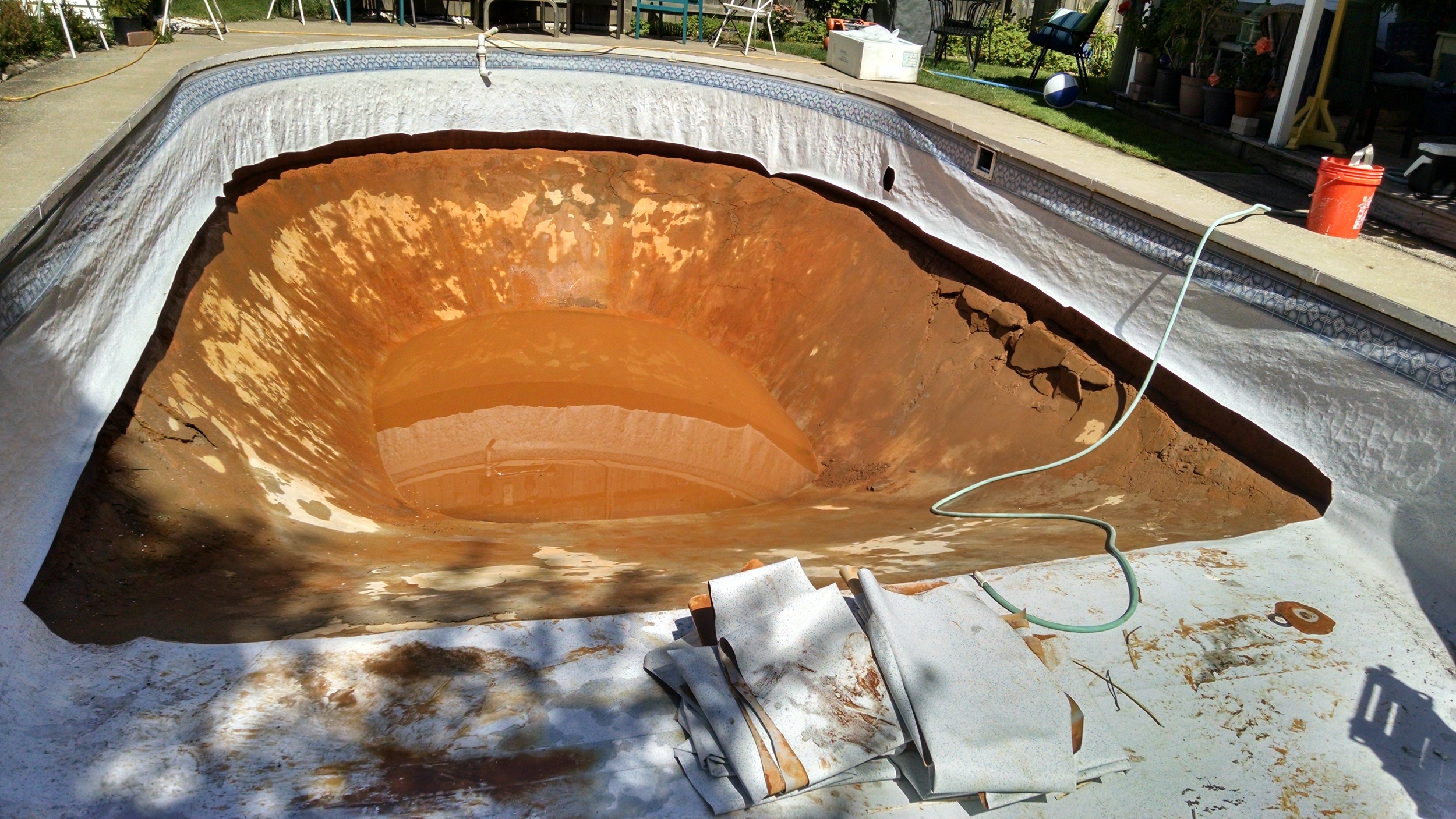 17x35 Majestic Oval