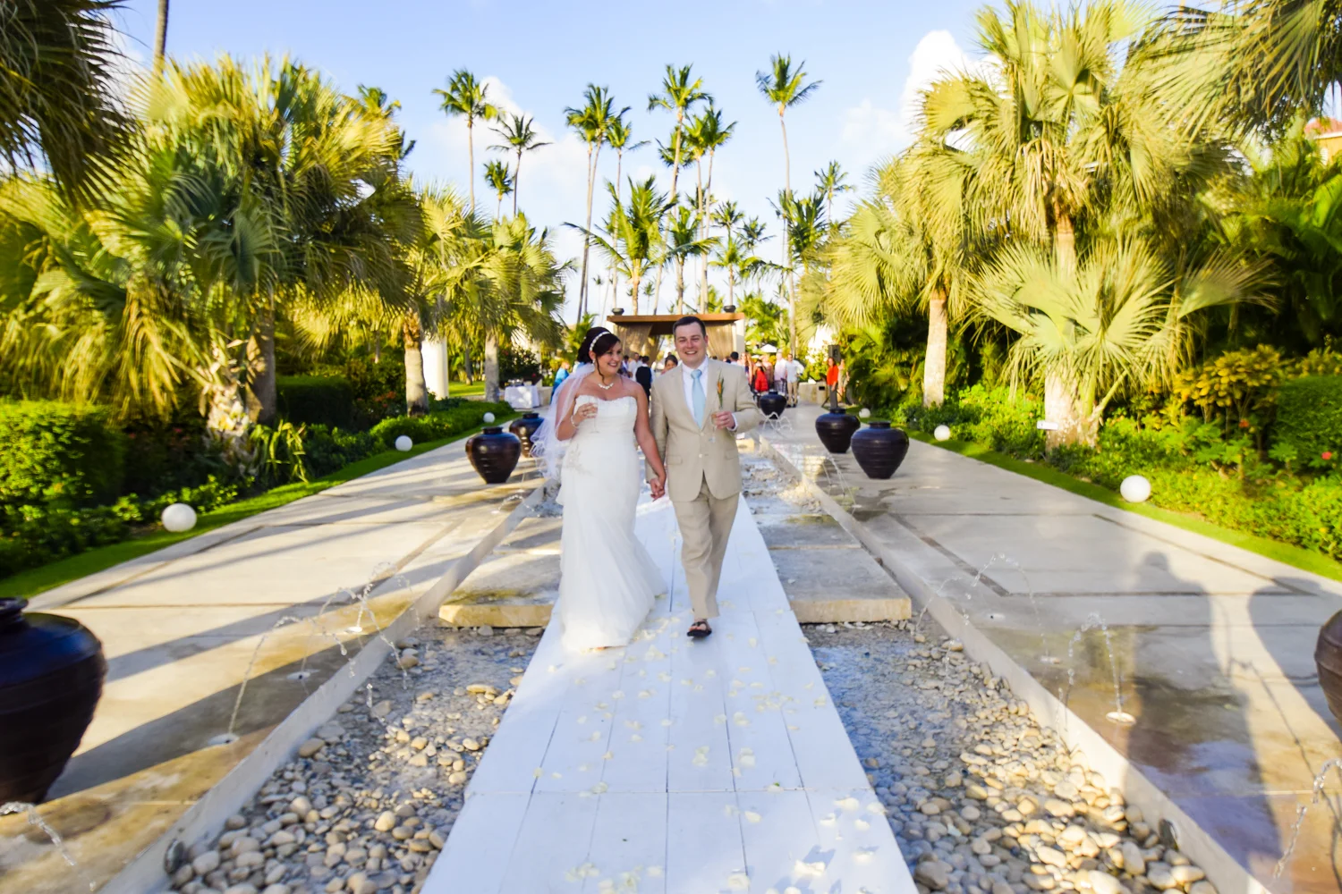 Unveiled-Weddings 7.jpg