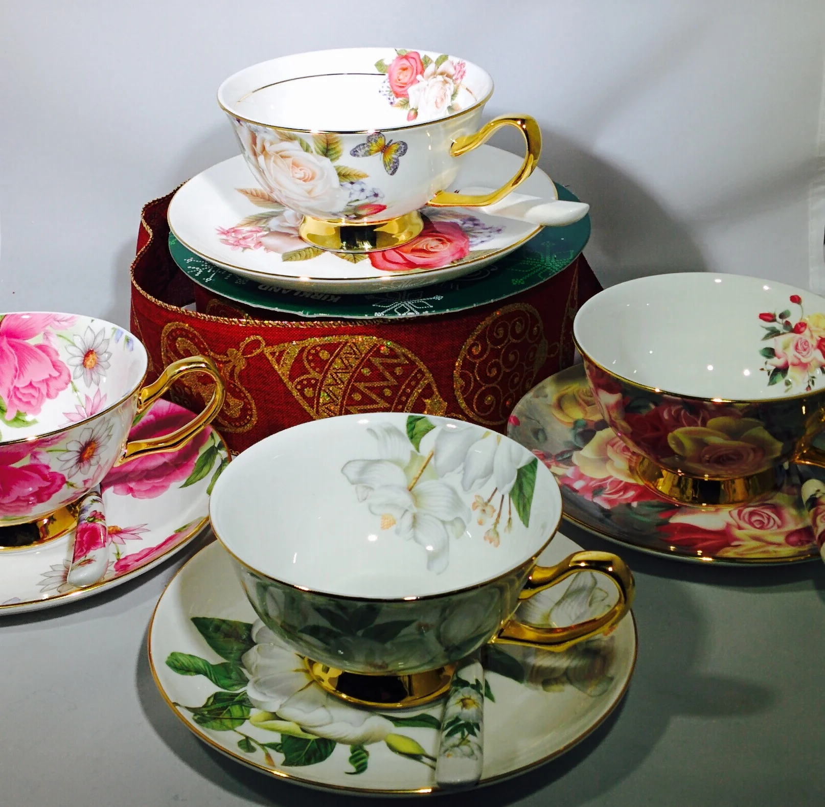 Teacups and Teapots — THE RENDEZVOUS WITH TEA