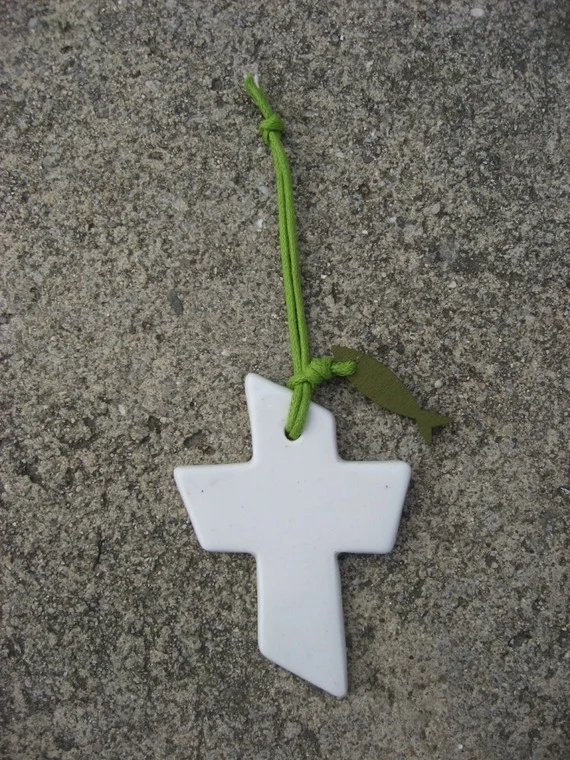 La petite croix blanche..The little white cross