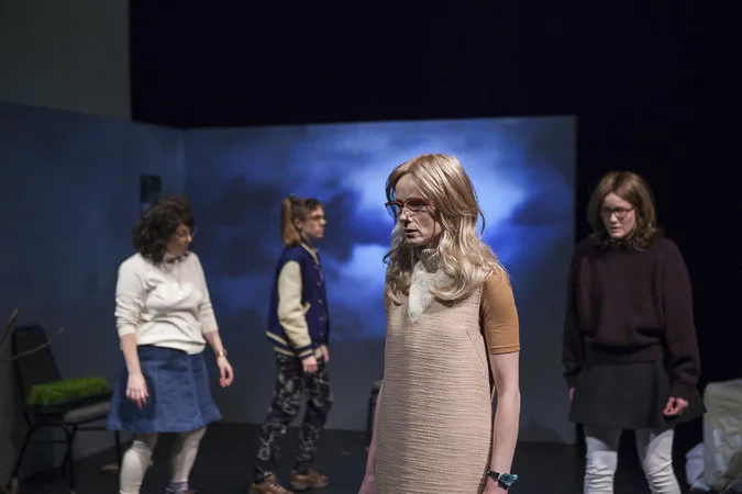 Plunging Teenage Angst Deeper Into the Woods