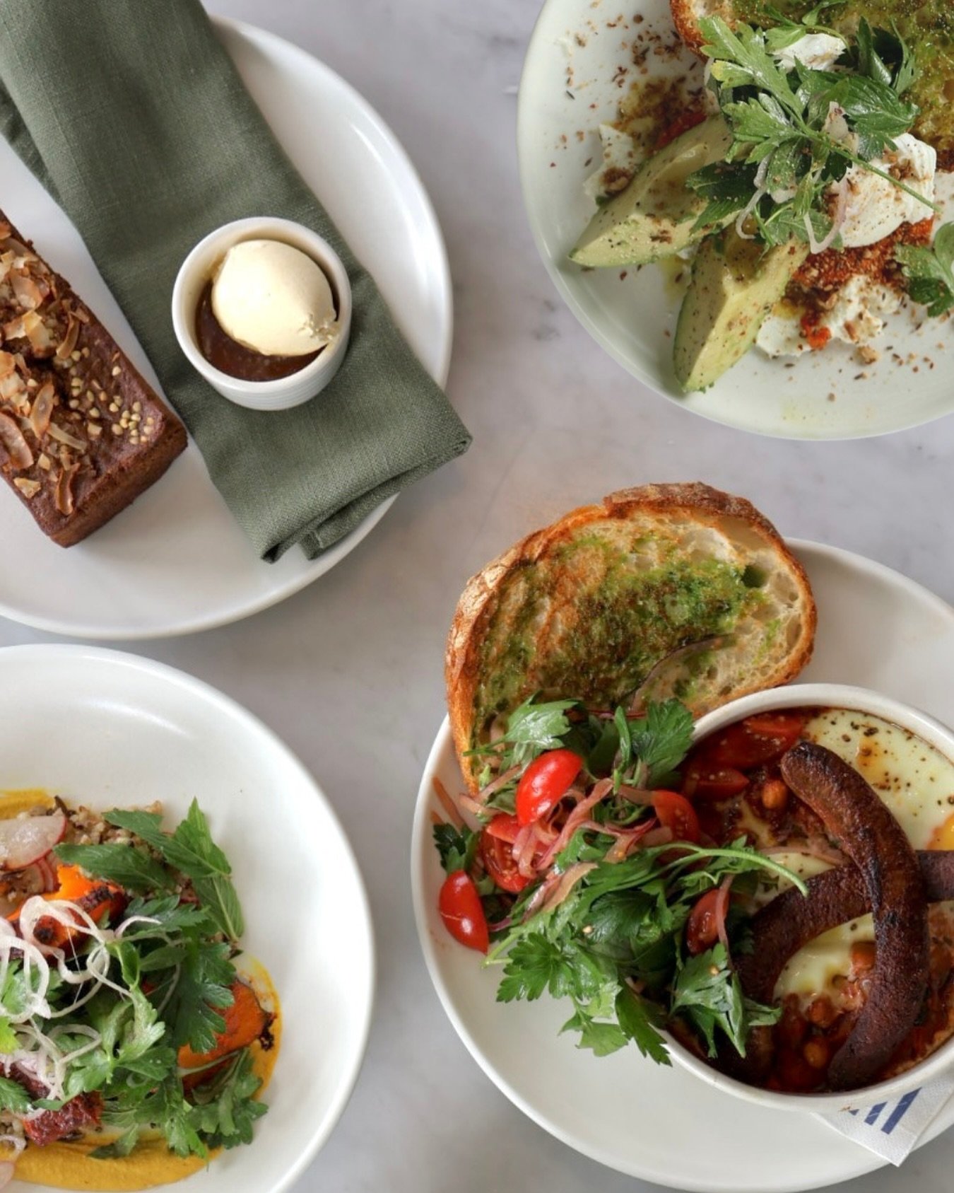 Dive into a fresh new breakfast menu at The Boathouse Shelly Beach, now available. A twist on some of your favourites plus new winter warmers ☕️ 
See you soon!