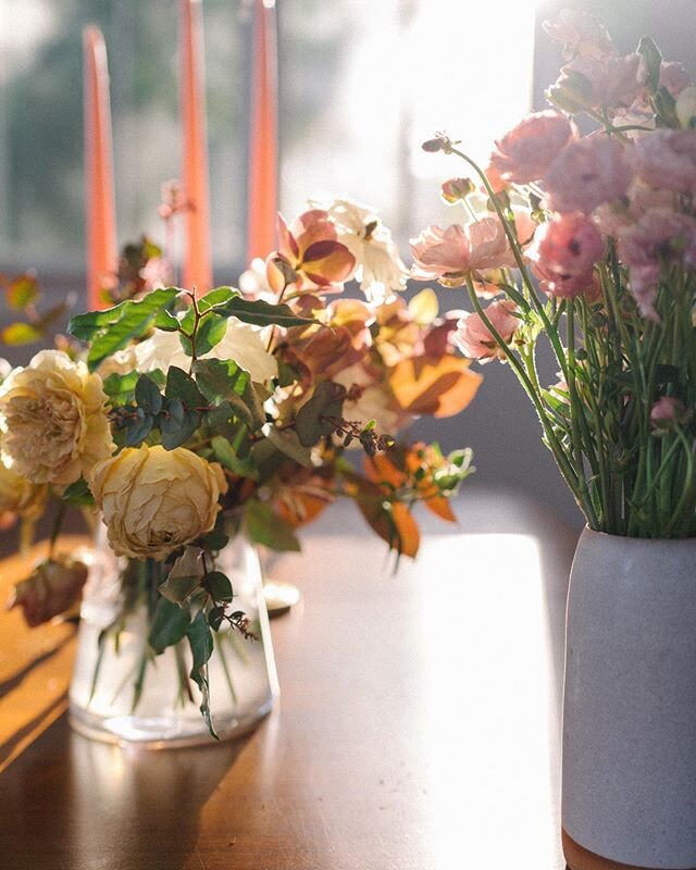 Mother&rsquo;s Day is two weeks away (and I bet she&rsquo;d love some flowers)! We&rsquo;re taking orders through Thursday May 7th and you can link in bio for details and to purchase 🌸 photo: @oliviaraejames