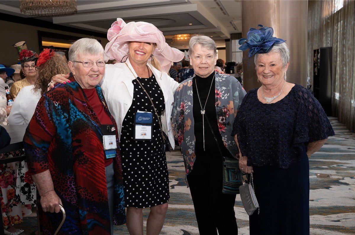 Abby Lorenz and Sue Schwarten at Kentucky State Night Cocktail Reception.jpg