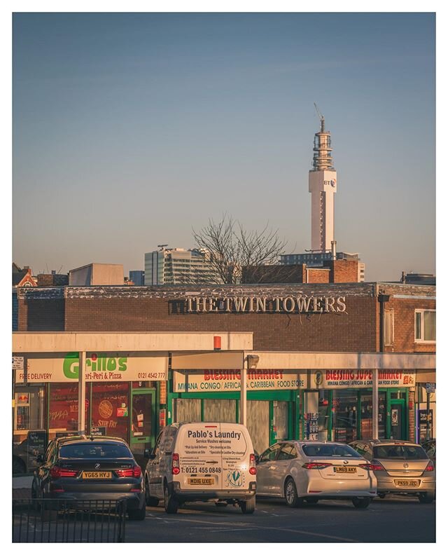 Ladywood might not be the &lsquo;go to&rsquo; photo hotspot in Birmingham but I&rsquo;ve been enjoying mooching around areas like this. They have a certain nostalgia and grittiness that make me feel at home... -
-
-
-
-
-
#Nostalgia
#cityskyline
#bir