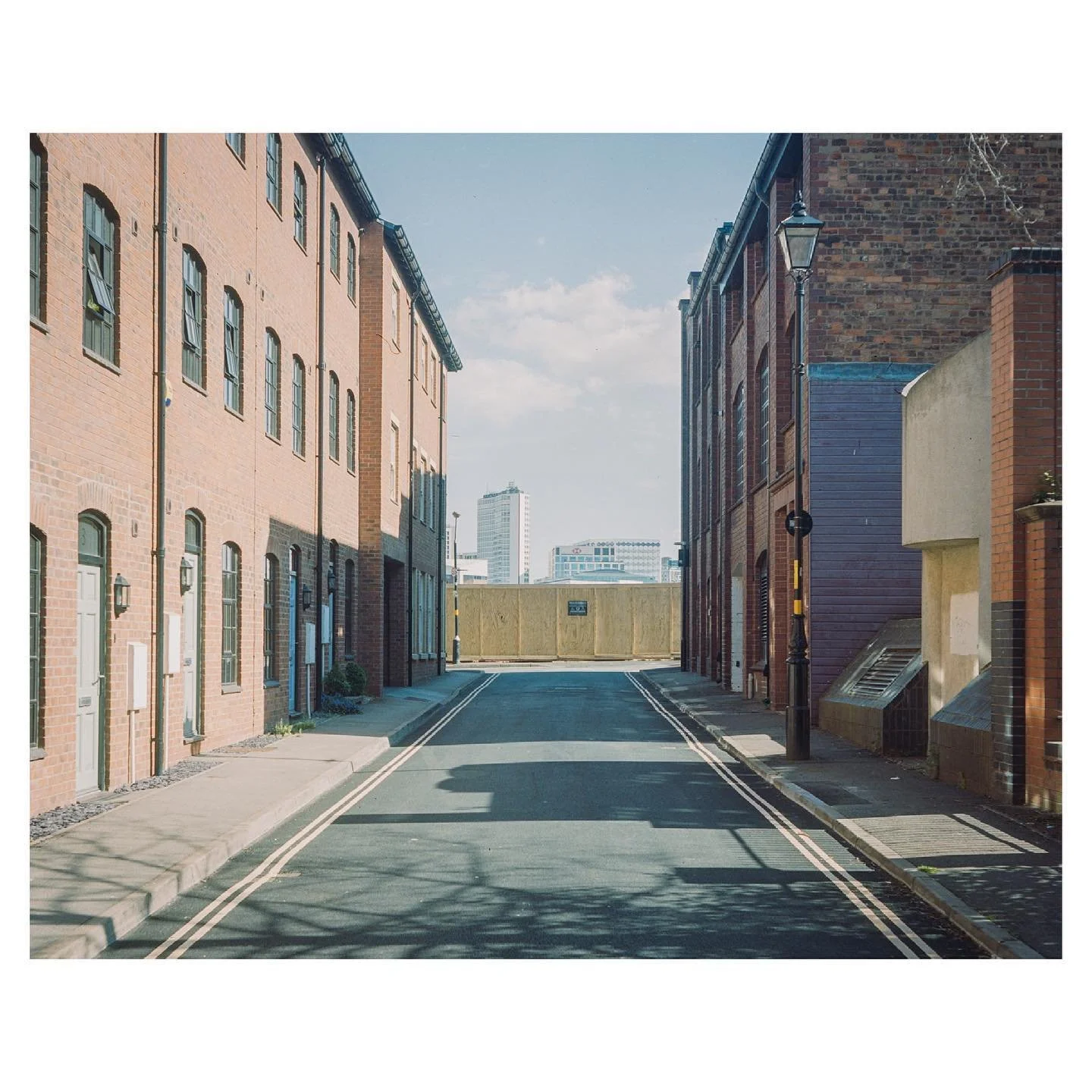 I am completely useless at social media and really should post more often! I’ve been busy with commissions etc. but recently found some time to go for a walk and grab some shots… so here are a very random selection from around Birmingham