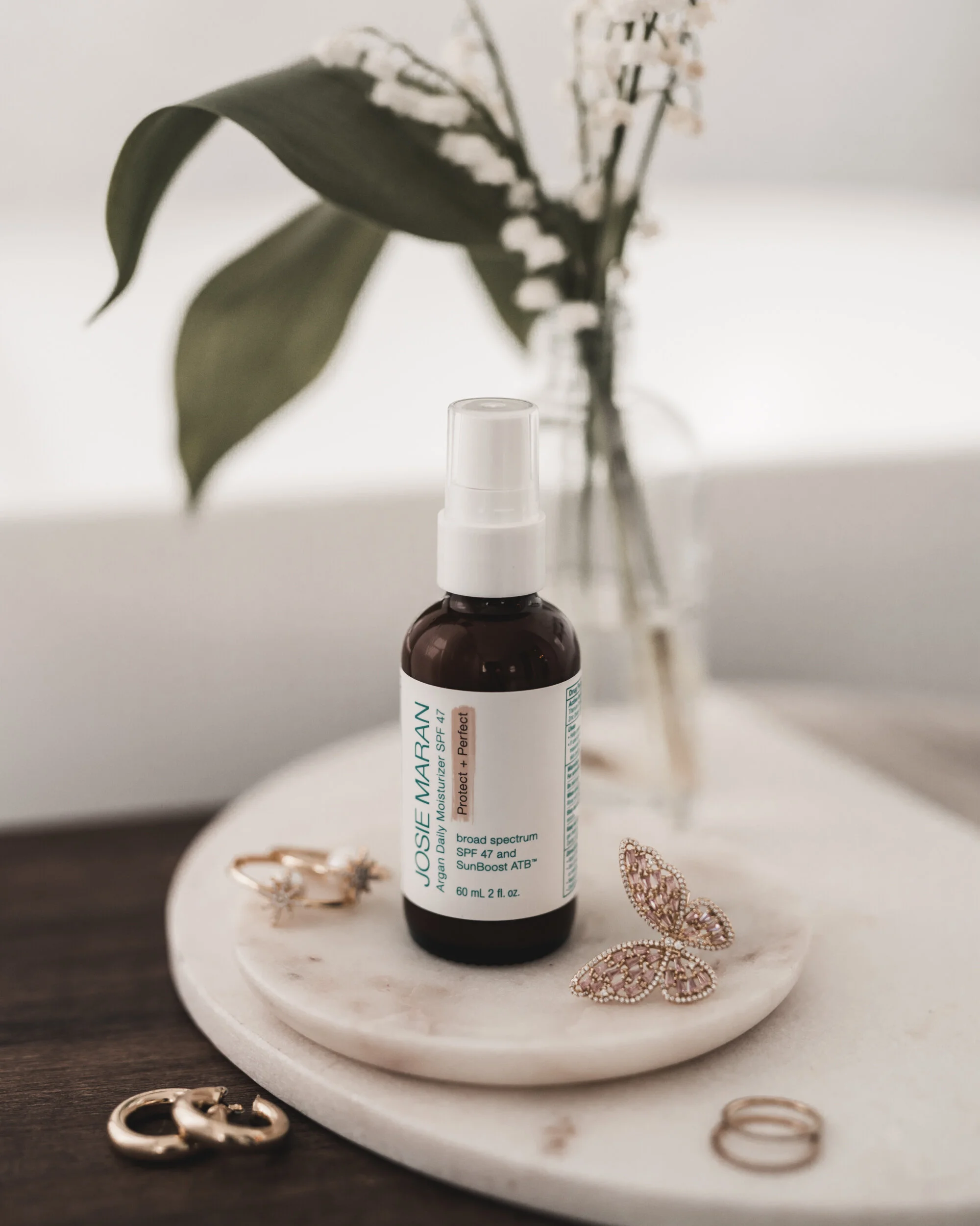 Josie maran argan daily 2024 moisturizer spf 47