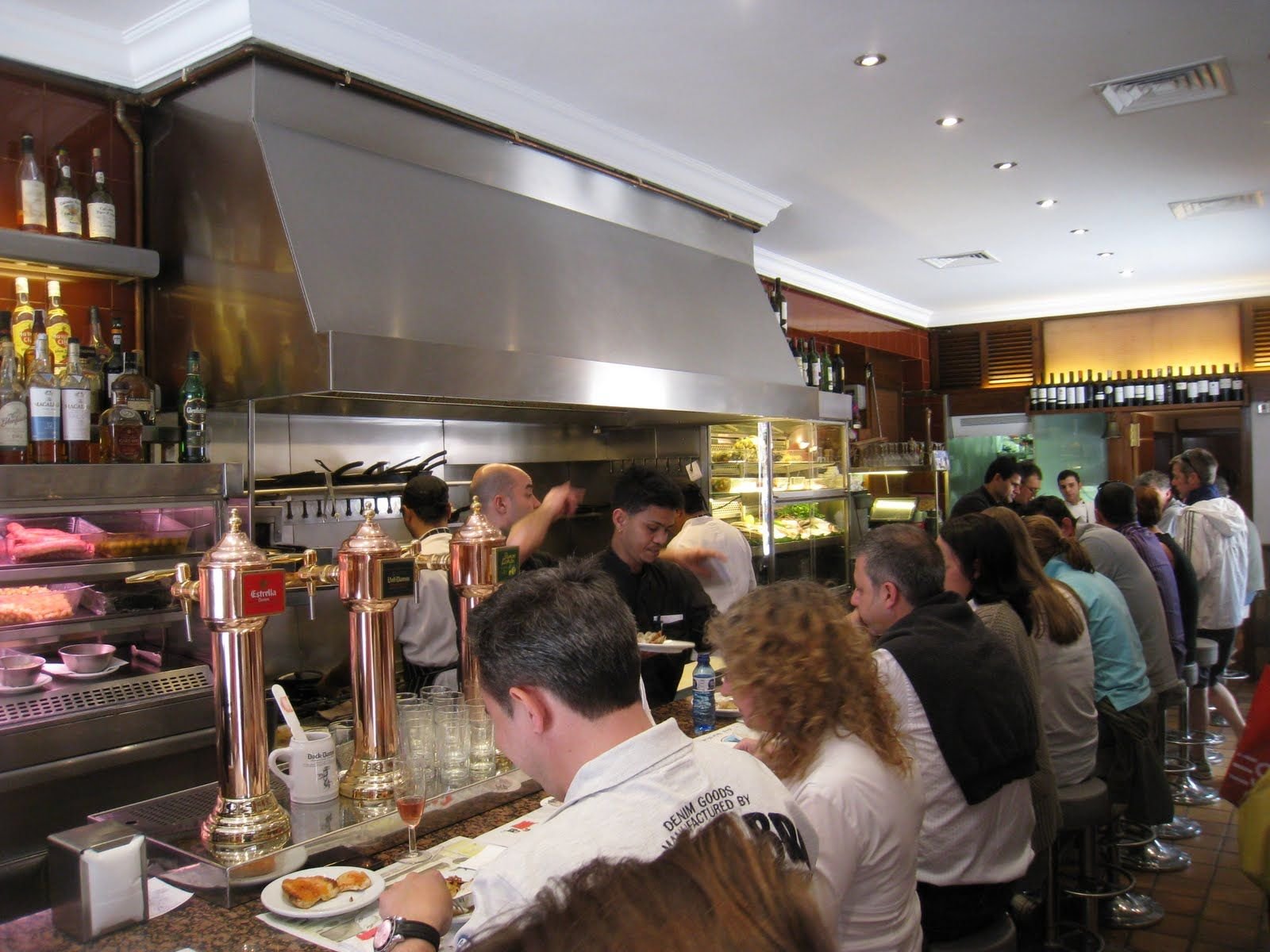 Cal Pep_ Barcelona -- My favorite restaurant!.jpeg