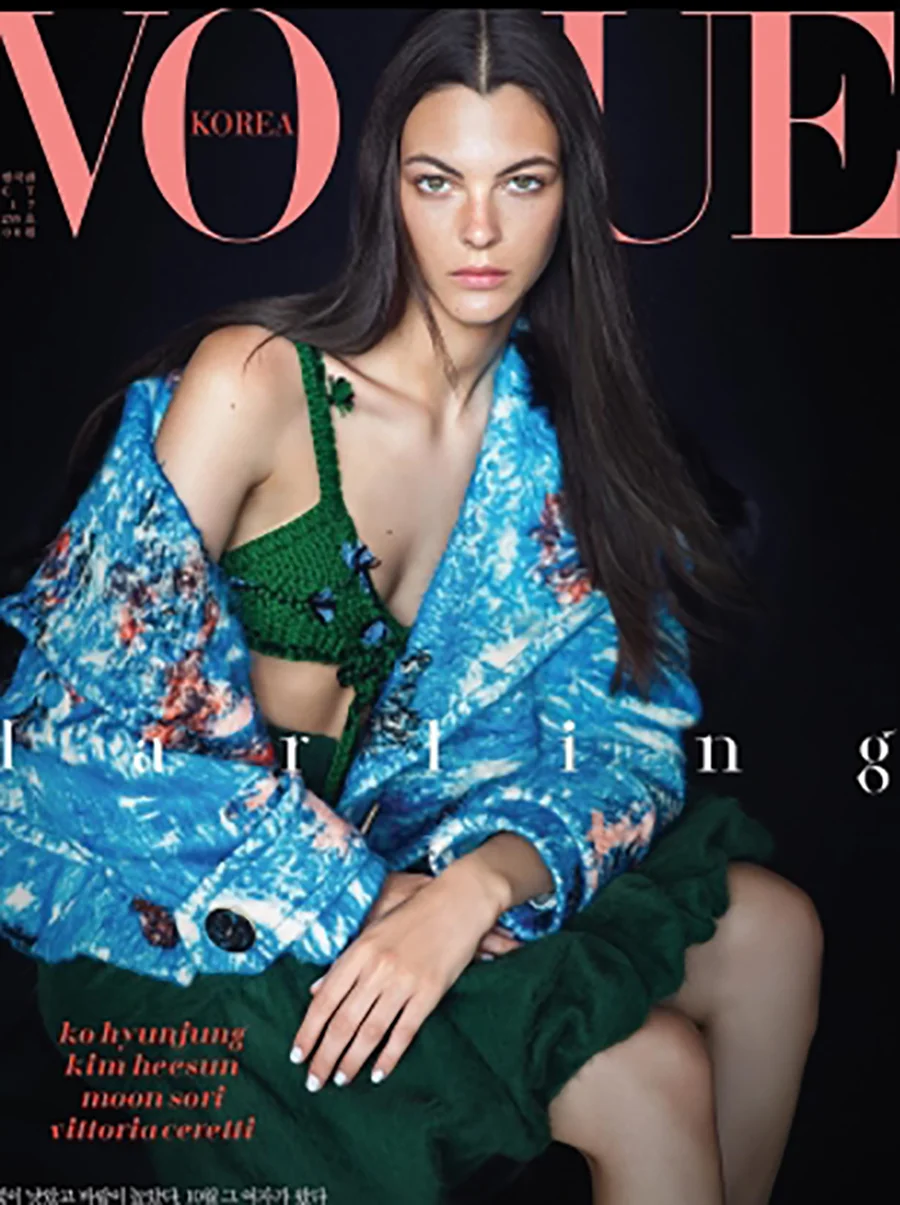 JOVANADJURIC-voguekorea-oct17-vittoria-portrait.jpg