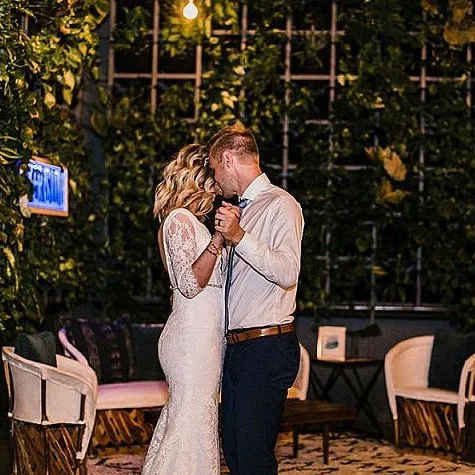 40-Fresh-Clean-and-Modern-San-Diego-Wedding-with-Accents-of-The-Caribbean-by-Nicole-George-and-Studio.jpg