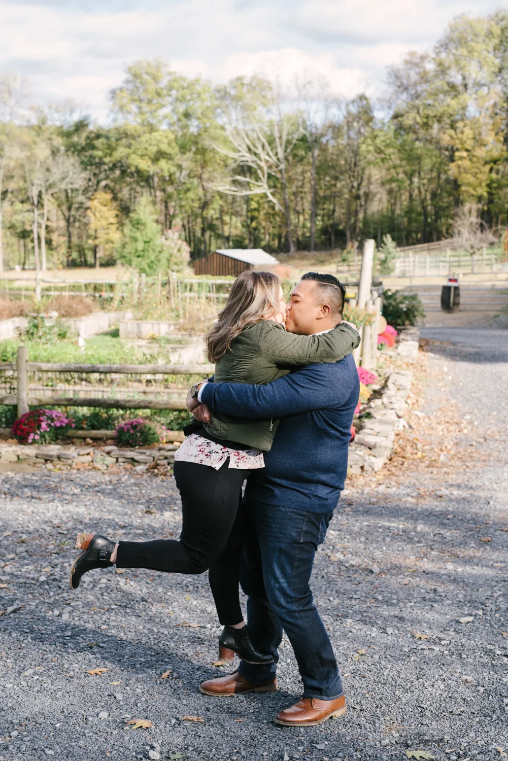 Warwick Winery Engagement Session- Diana+Jon- Fall Engagement Photos- New York- Olivia Christina Photo-61.jpg
