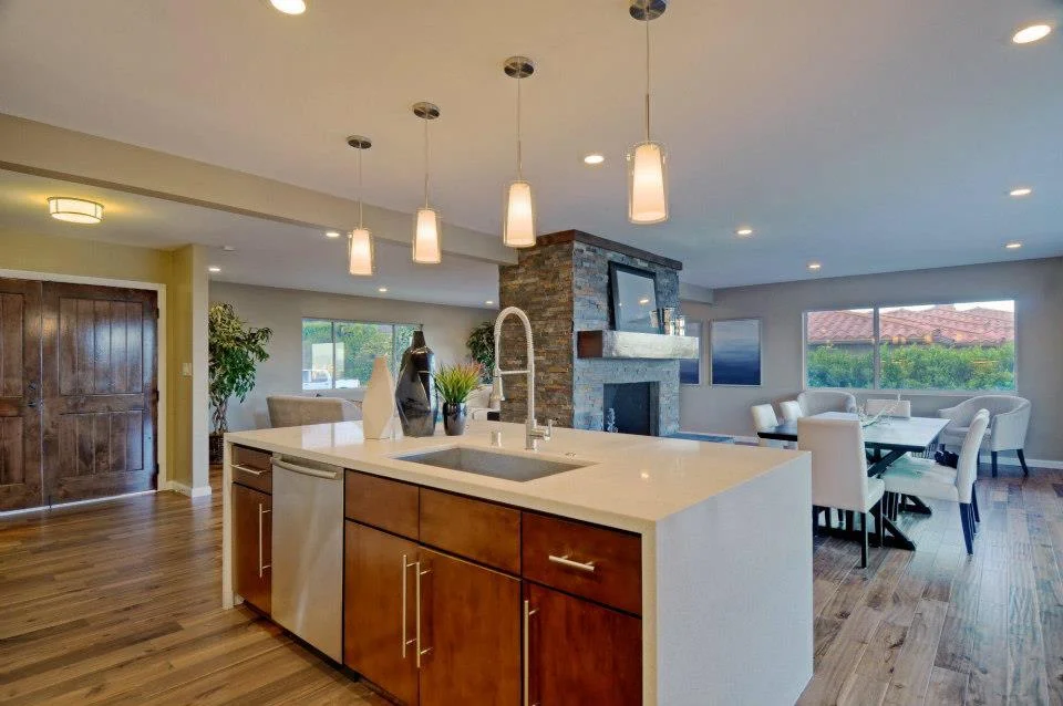 149662_482598068439444_2094526143_n (2).jpg