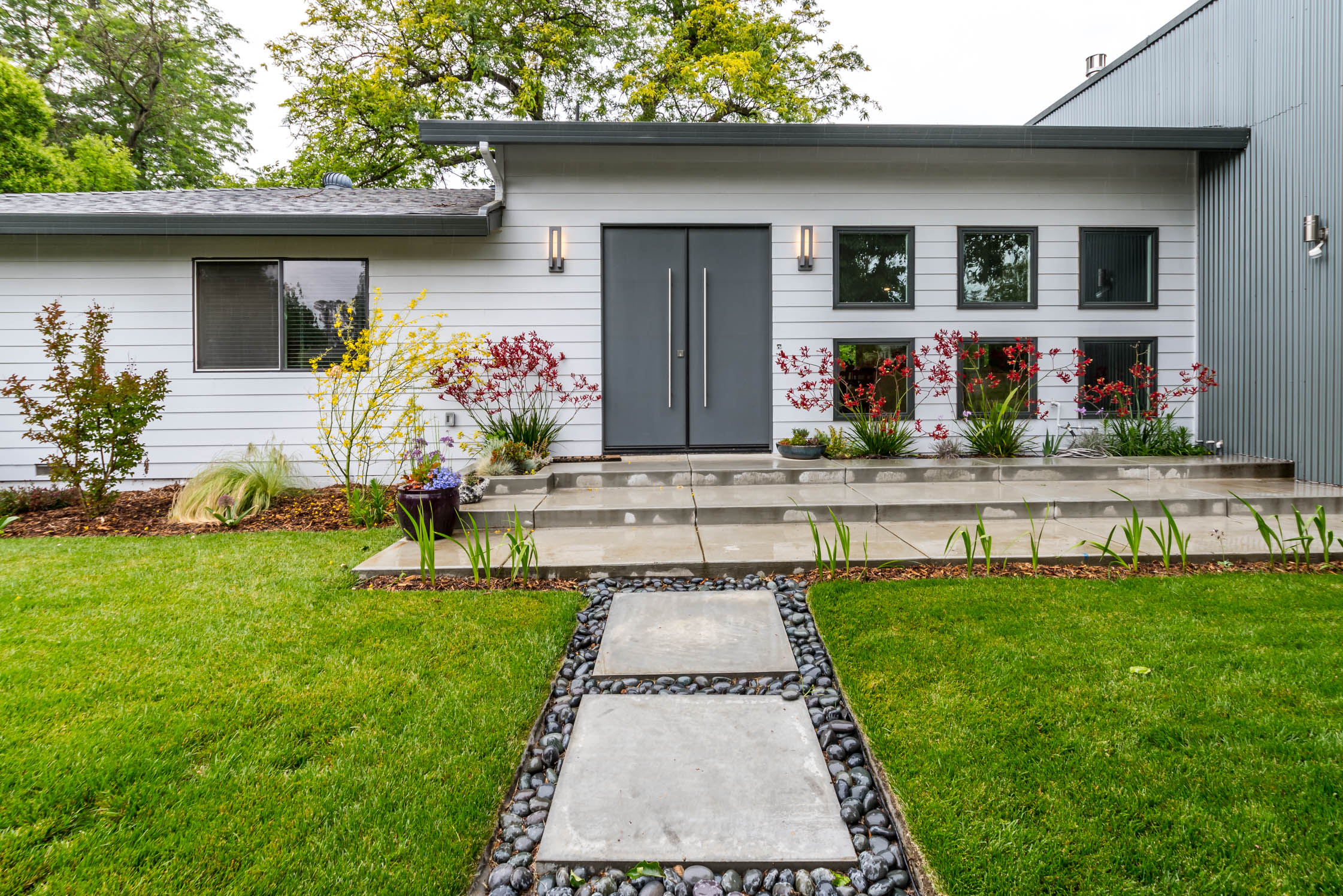 806 Acacia Lane-8.jpg