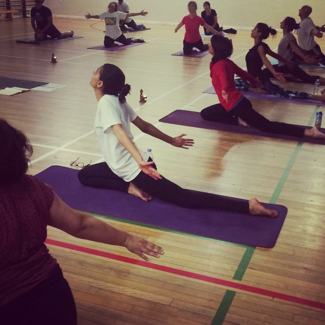 Weekly classes in Hatch End - 7.45pm - 9.15pm. Beginners welcome!