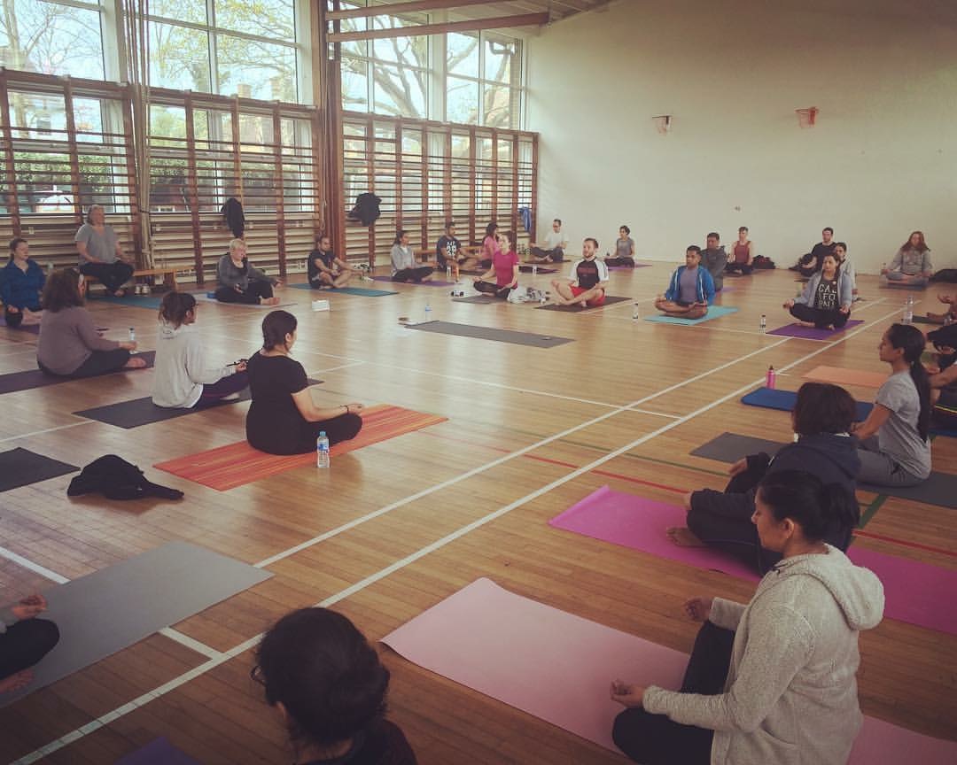 At the sold out BACK TO BASICS workshop earlier this year, how to meditate was explained in simple terms, and followed by a guided meditation practice. 