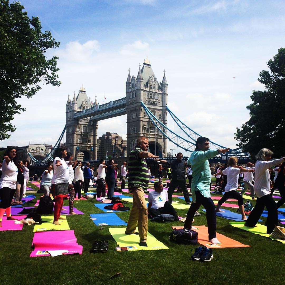 At this year's INTERNATIONAL YOGA DAY, the Chi Kri team headed out to London Bridge to teach the Warrior Sequence! 