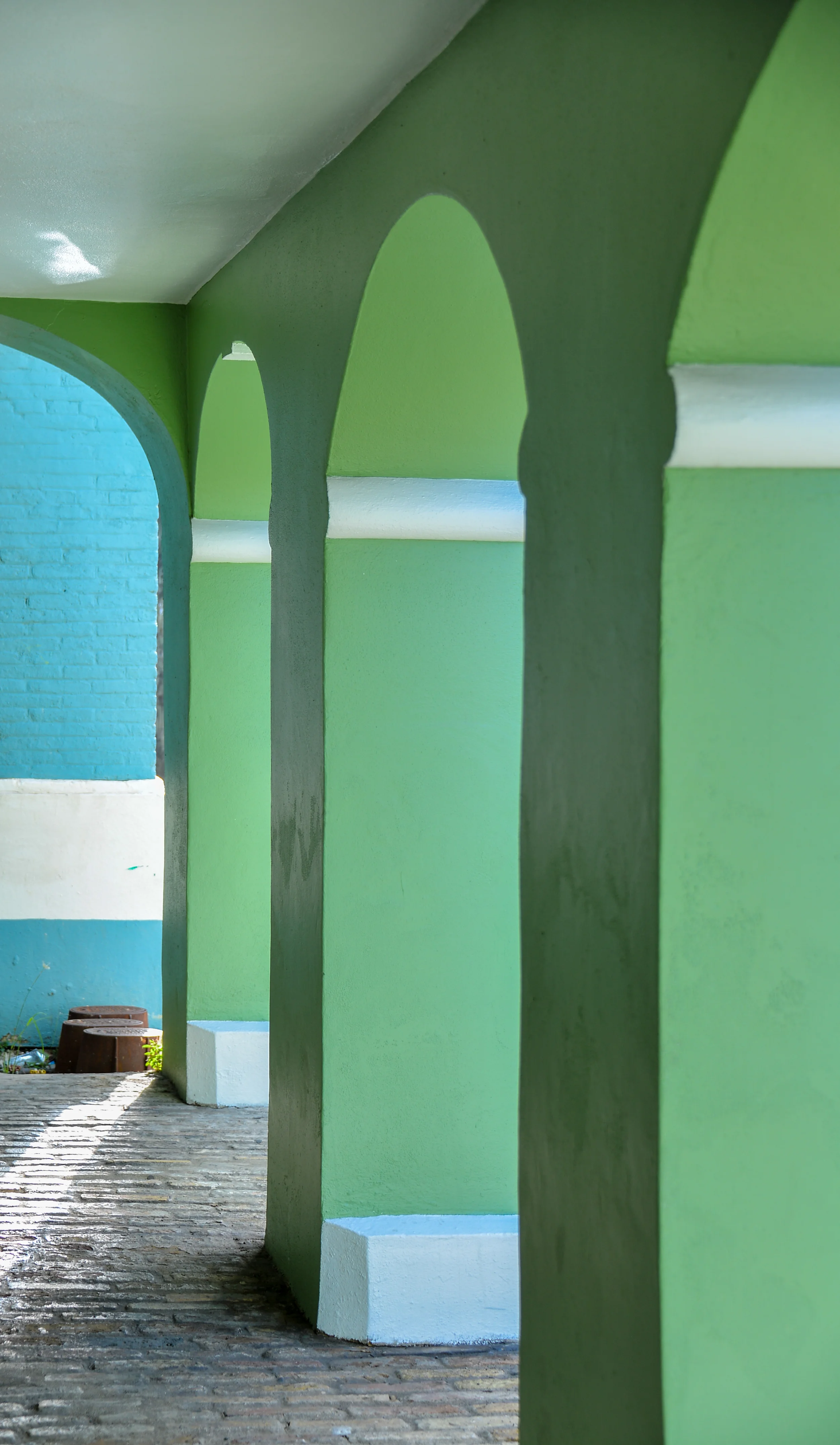 COUNTLESS Arches support St. Croix's passages along many streets in Christiansted.