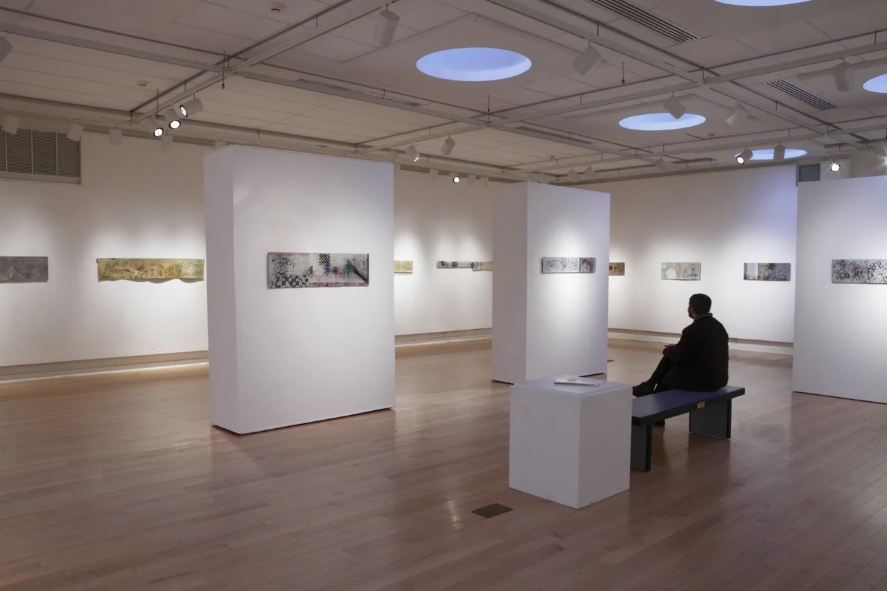 Etudes Installation.jpg