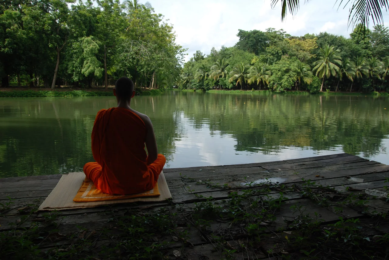 Want to Learn How to Meditate? Here are 5 Great Resources