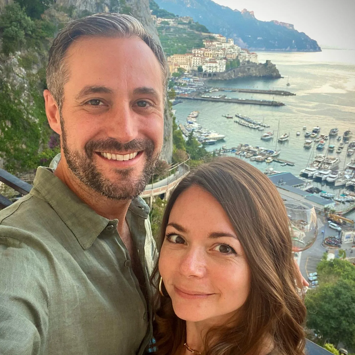 Happy ten years of marriage to my better half. Thanks for being an amazing life partner @erikavinevita !! Here&rsquo;s to many more!