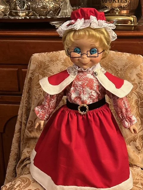 MrsBeseley_mrsClaus_v2.jpg