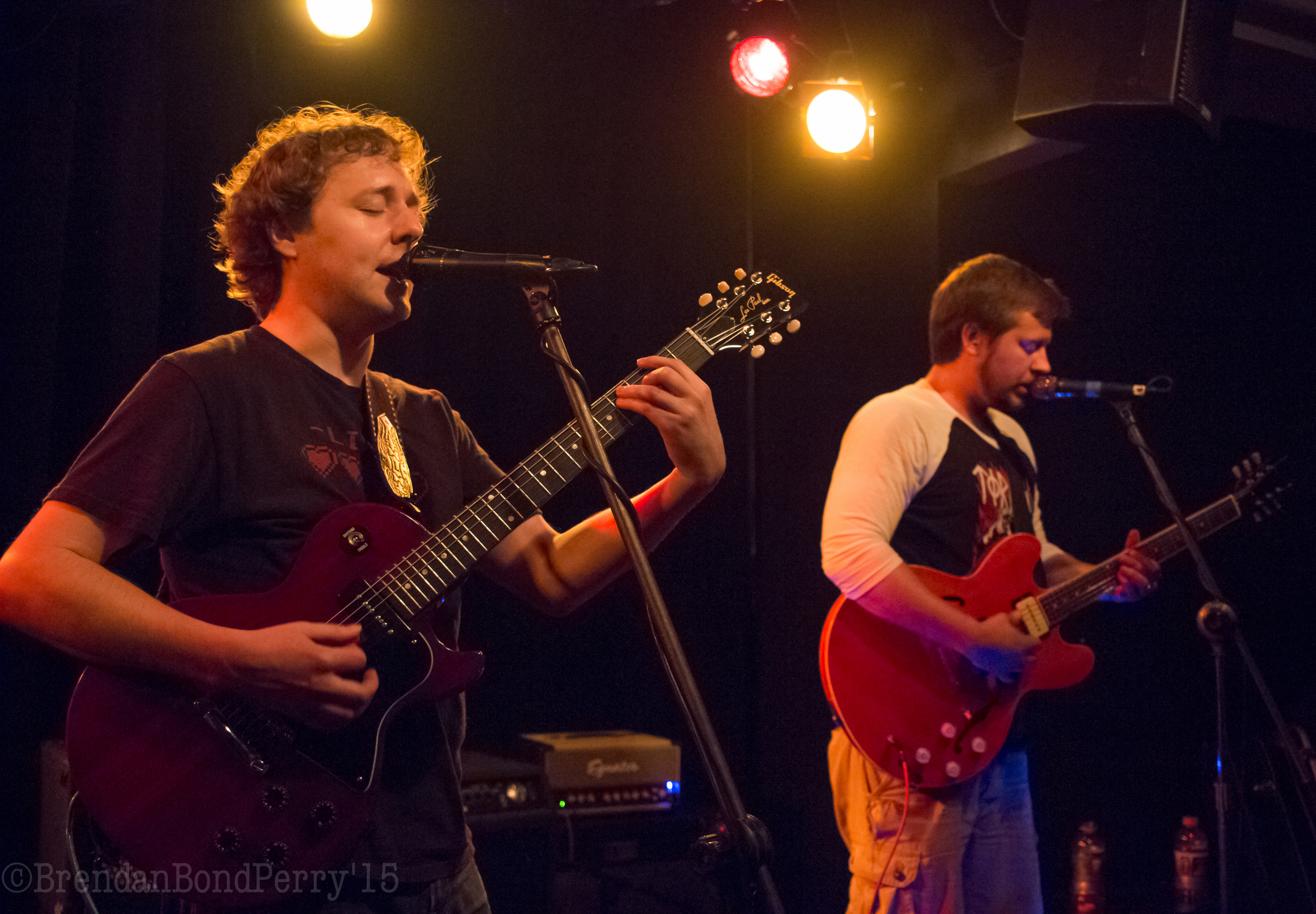 I was honored to photograph a show this weekend at Club Cafe in the SouthSide. Tommy Magik and the Wonderfuls have been around for almost 15 years. The first show, my first band ever played was with these guys. Their first album "Science in the Hands of an Angry God" basically taught be how to sing. So you have them to thank for that... Honestly though, these are four of the nicest dudes you could ever hope to meet, insane musicians and a givers of hope in a dark world.