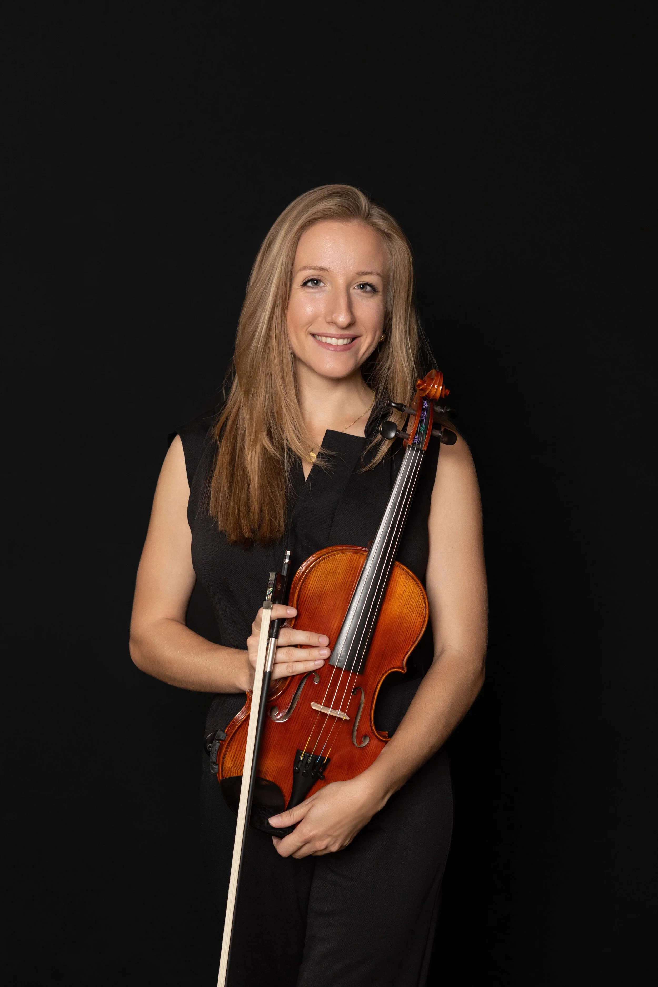 Emily Fischer, New Music School Violin Faculty