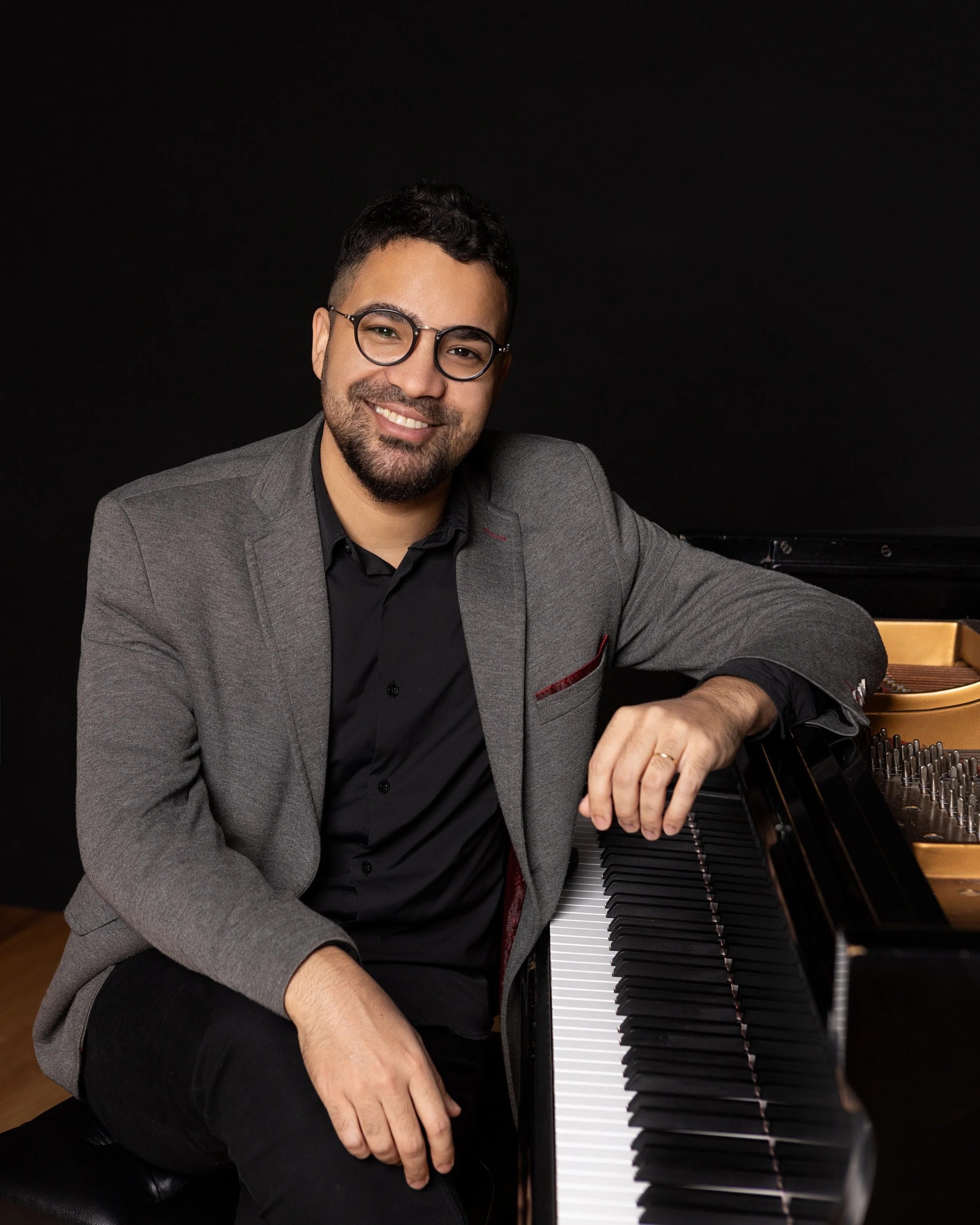 Dr. Andrei Liquer,  New Music School Piano Faculty