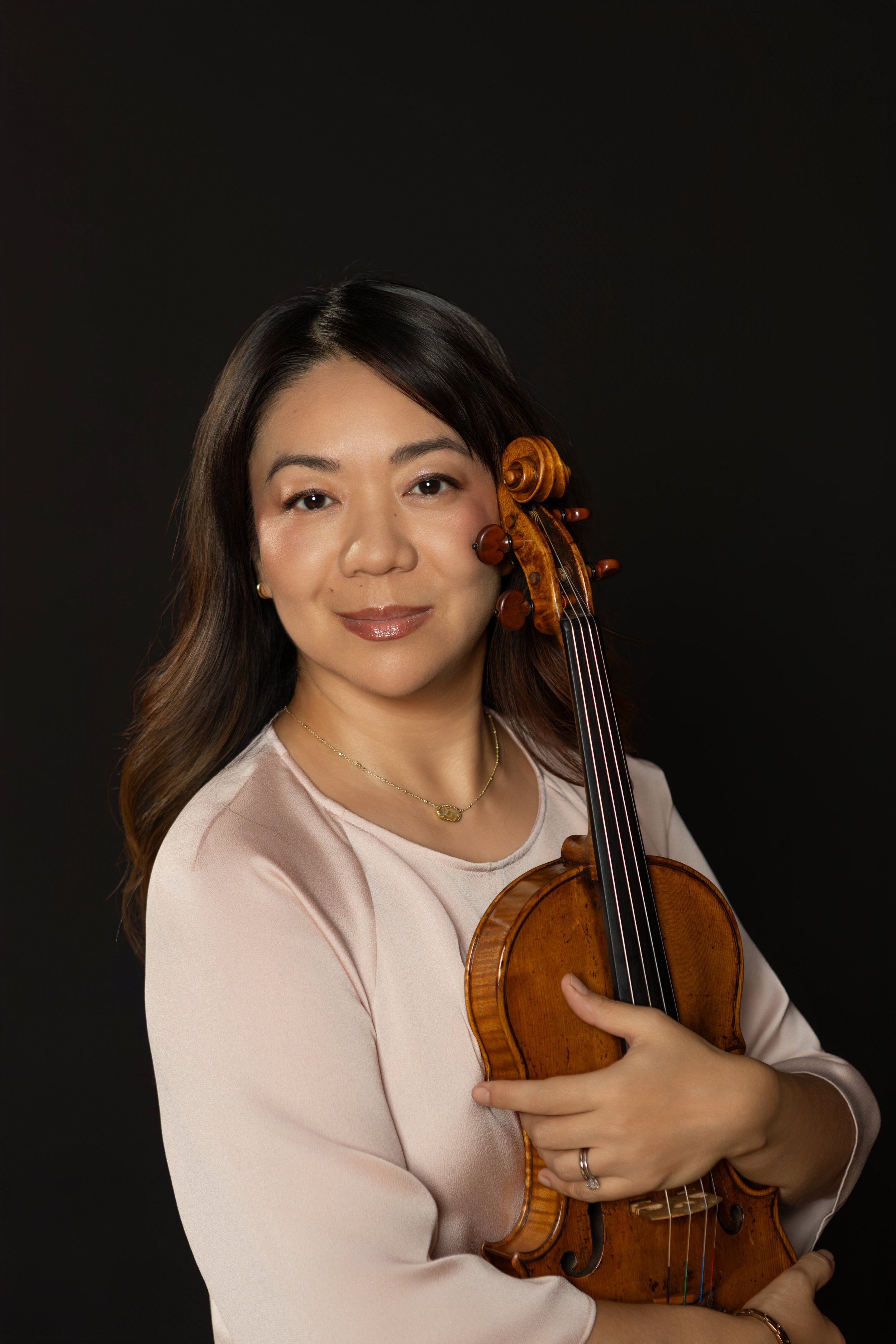 Minghuan Xu, Violin Faculty Artist Level