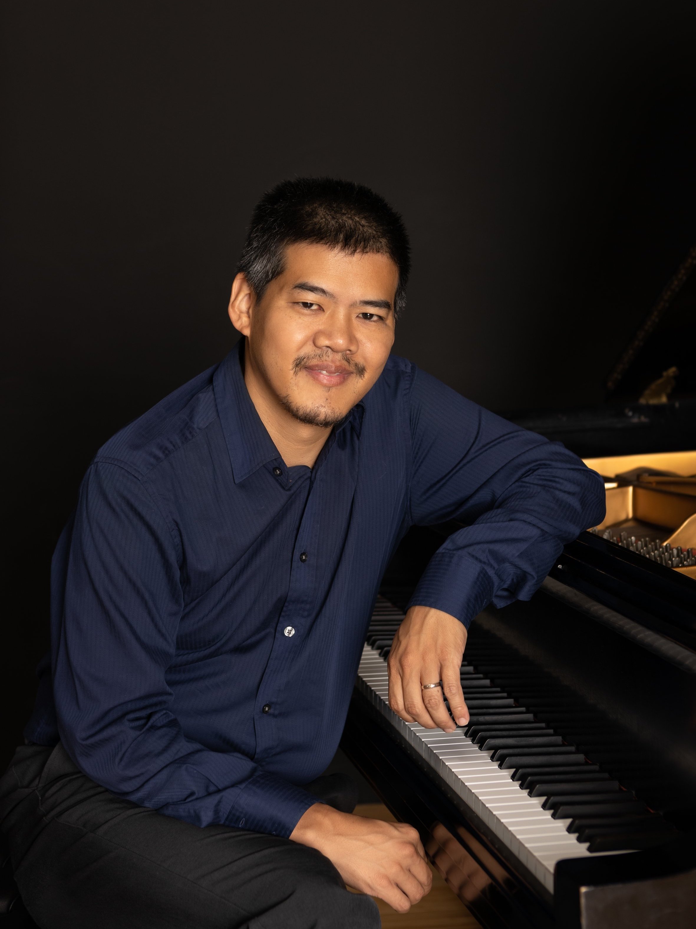 Dr. Winston Choi, New Music School Piano Faculty