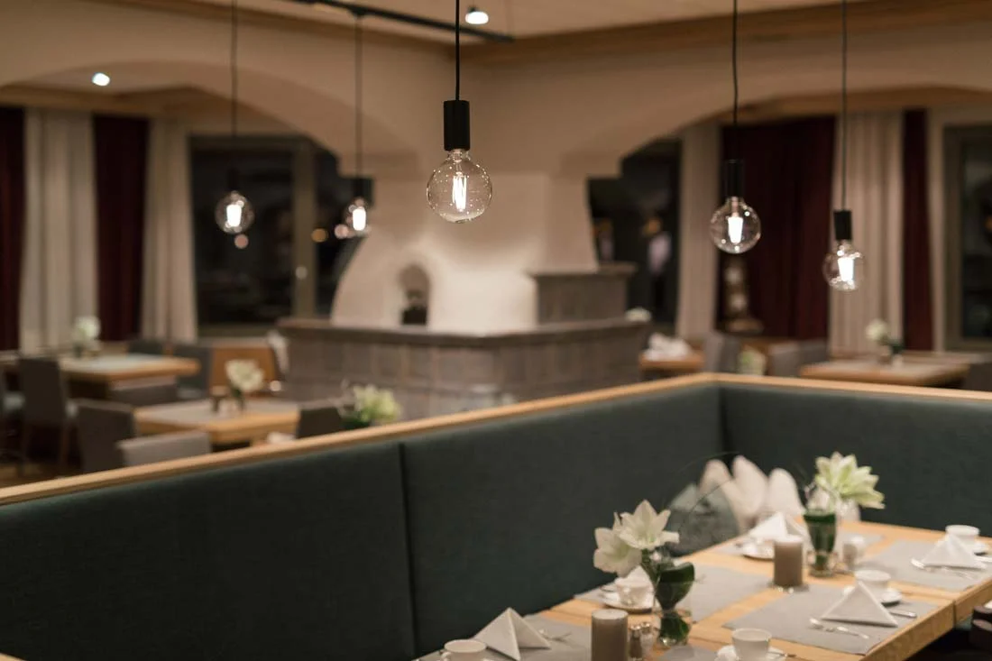 15-konzept-nationalpark-lodge-grossglockner-designkitchen.jpg