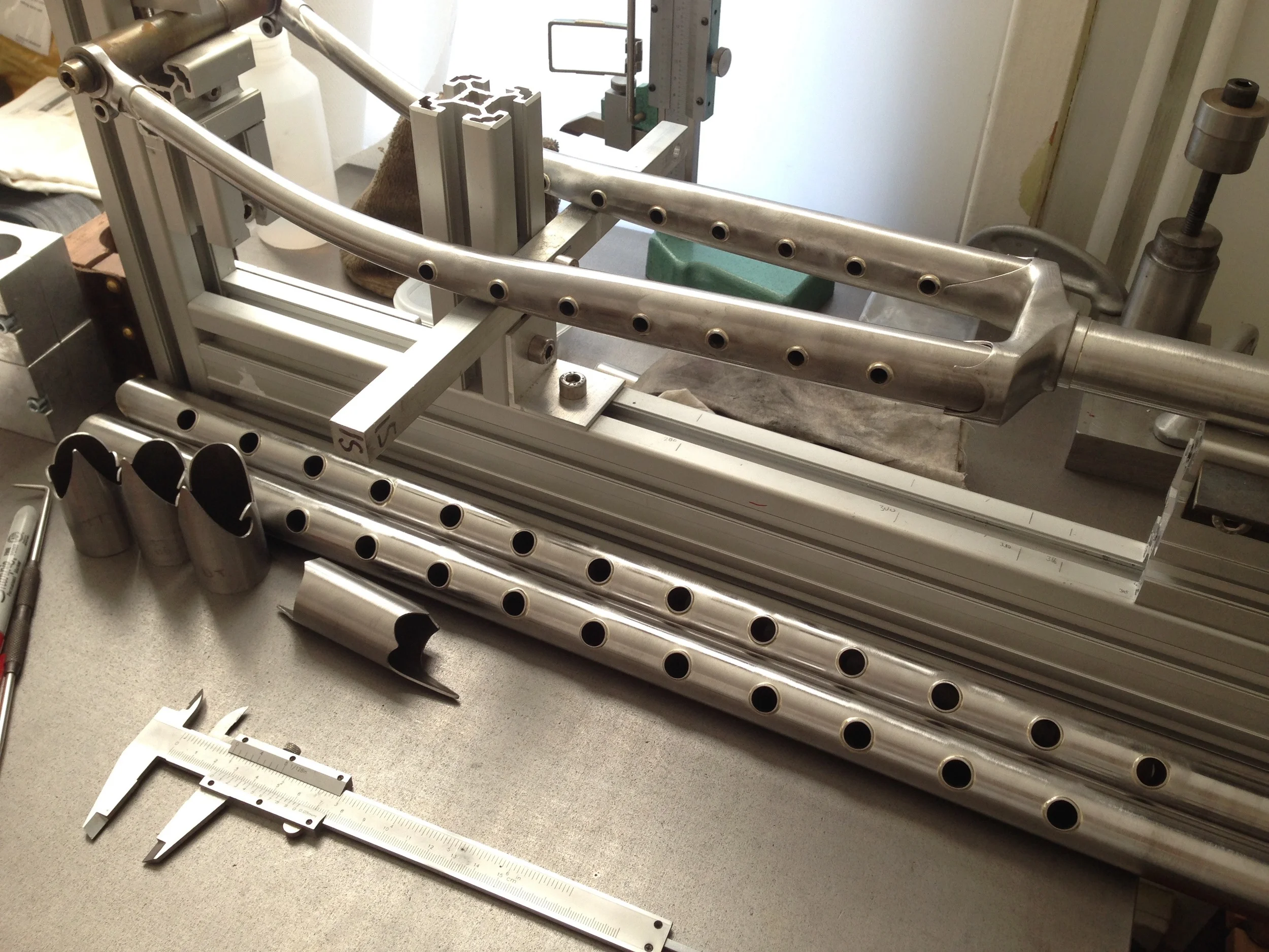Front fork assembly