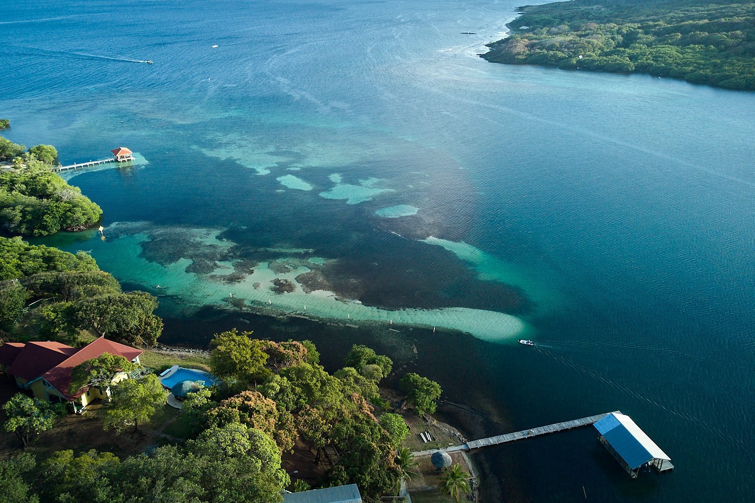 Dron aerial photography of the bay- Photo for Terra Chulla Resort in Roatan, Honduras_JiriLizler_Hospitality Photographer.jpg