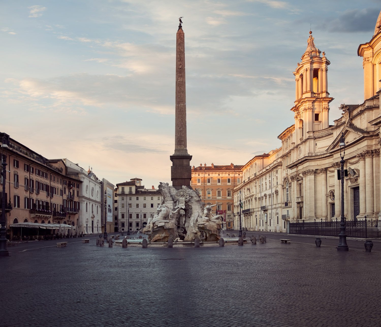 Exterior photography of Piazza Navona in Rome, italy - Four River Fountain, photo for six senses hotel_JiriLizler_Hospitality Photographer.jpg